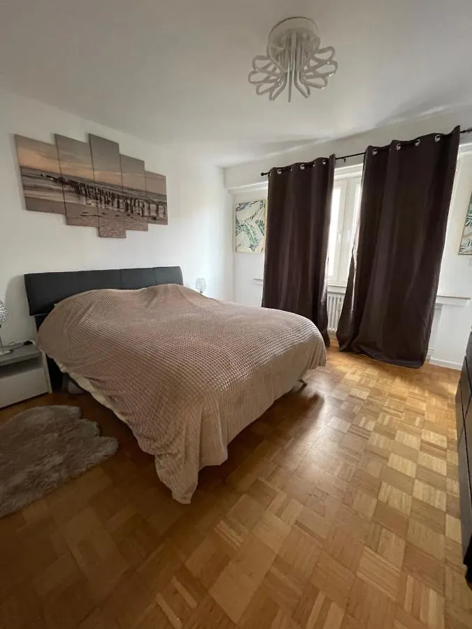 Bonnevoie, Charmant Appartment Avec Parking Prive Luksemburg Luksemburg