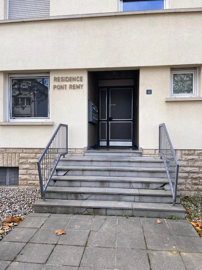 Bonnevoie, Charmant Appartment Avec Parking Prive Luksemburg 0*,  Luksemburg